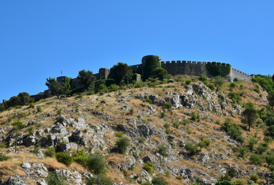 Albania północna, Szkodra - majestatyczny zamek rozafa na szczycie wzgórza
